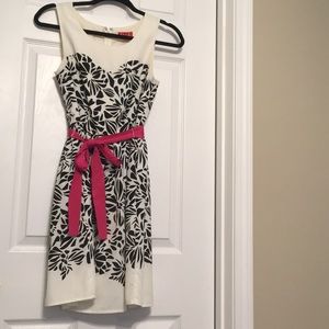 Elle sleeveless floral dress with sash